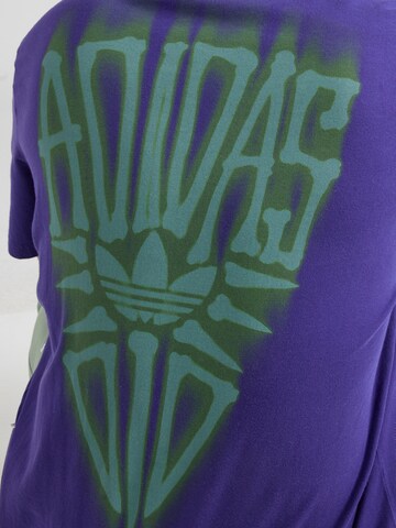 ADIDAS ORIGINALS - Camiseta 'SKELETON SK' en lila