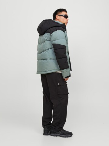 JACK & JONES Winterjas 'Otis' in Groen