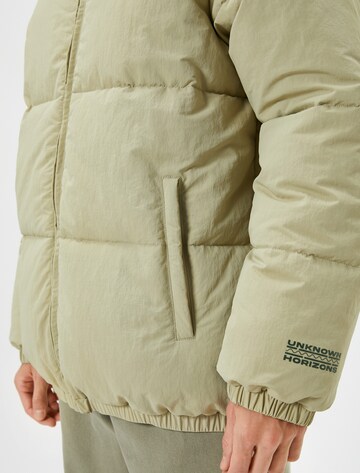 Koton Jacke in Grün