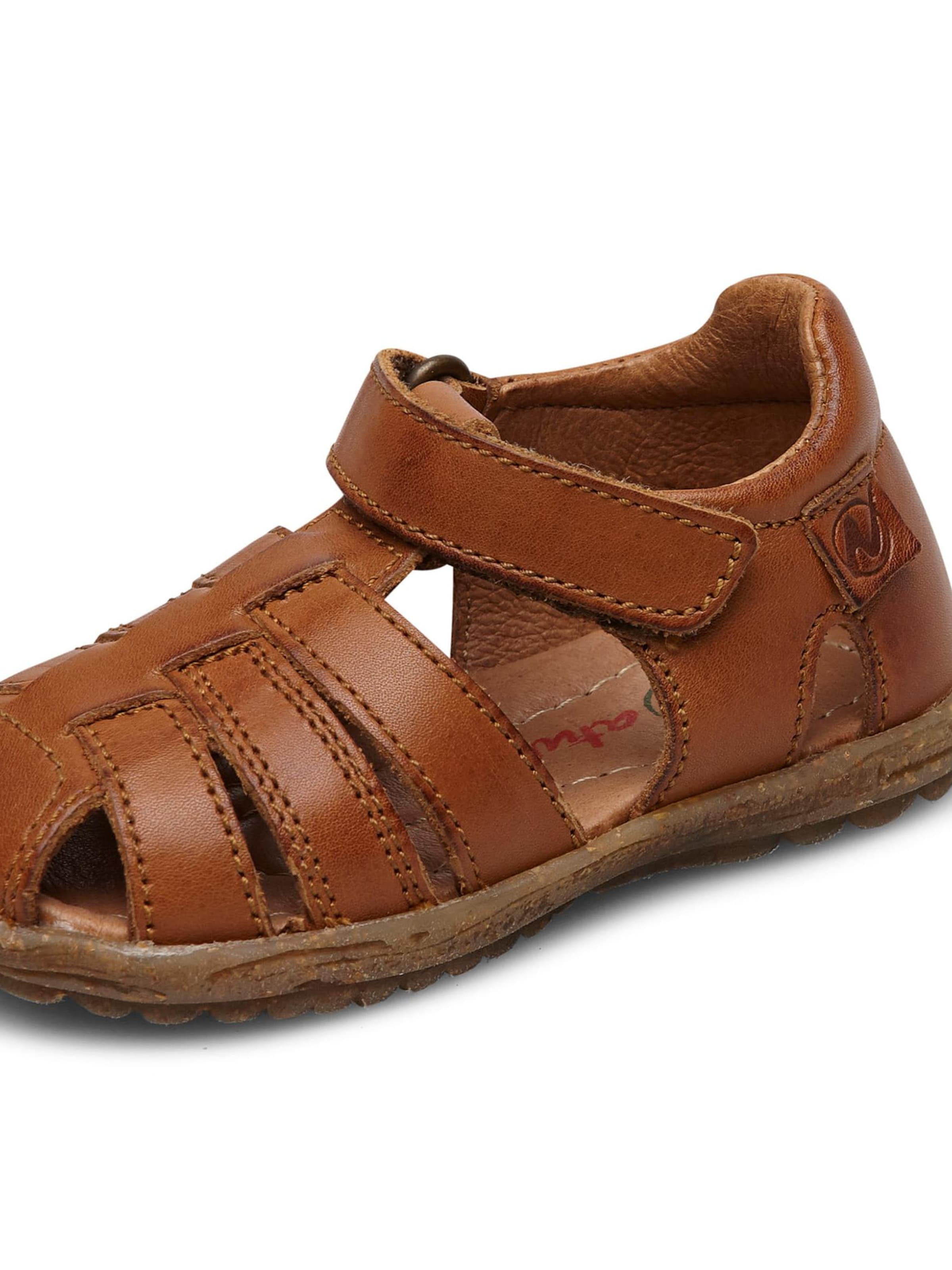 Chaussures ouvertes 'SEE' NATURINO en marron