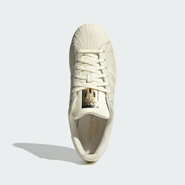 ADIDAS ORIGINALS - Zapatillas deportivas bajas 'Superstar Messi' en beige