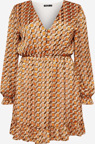 Robe Nasty Gal Plus en orange : devant