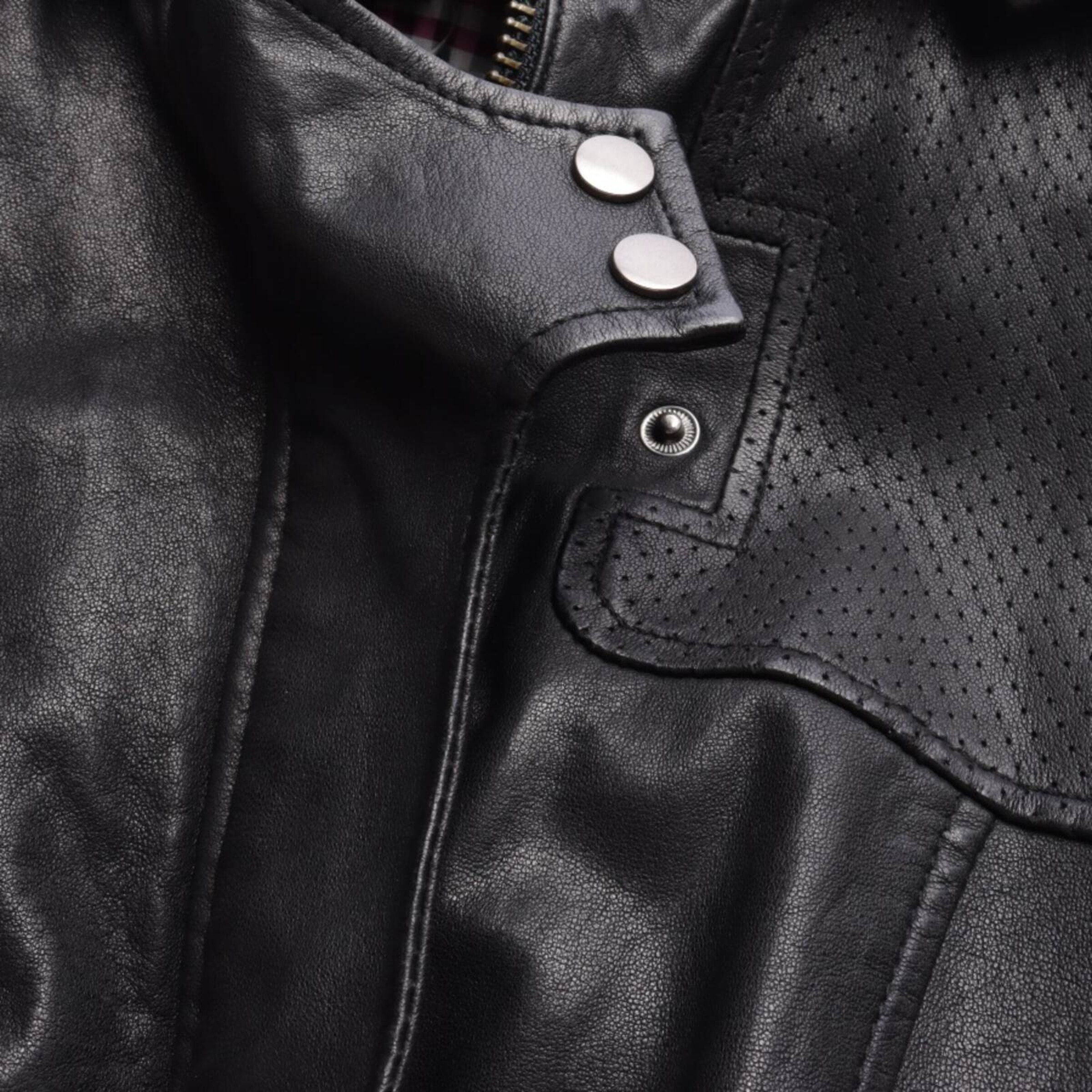 Mackage Jacket & Coat in L in Black