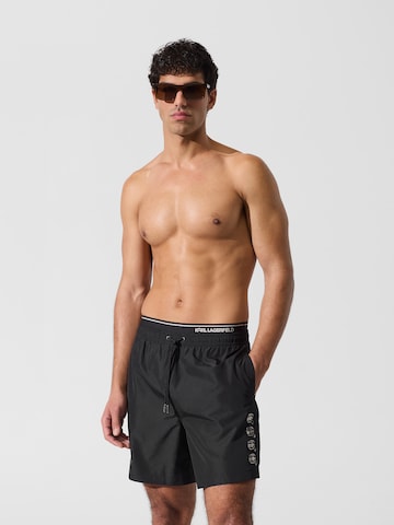 Karl Lagerfeld Uimahousut värissä musta: etupuoli