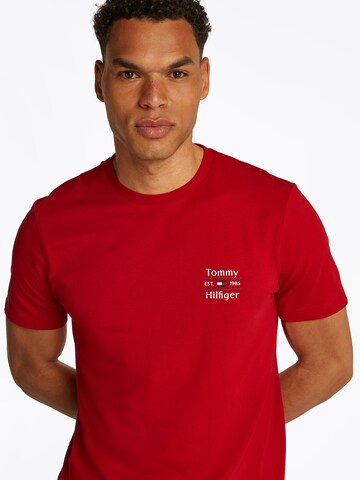Maglietta di TOMMY HILFIGER in rosso