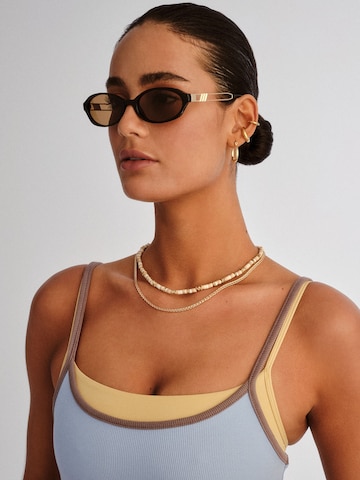 LE SPECS Aurinkolasit 'LUNITA' värissä musta