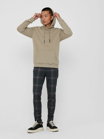 Only & Sons Regular fit Sweatshirt 'Ceres' in Bruin