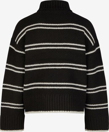 MARC AUREL Sweater in Black