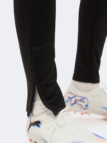 Coupe slim Pantalon de sport 'TeamLIGA26' PUMA en noir
