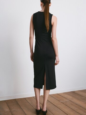 MANGOHaljina 'RAYO' - crna boja