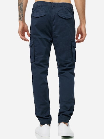 Tazzio Regular Cargohose 'A300' in Blau