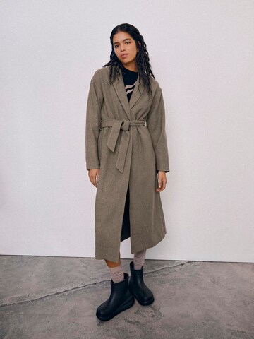 OBJECT Between-seasons coat 'OBJPisa' in Beige