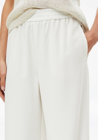 Wide Leg Pantalon s.Oliver BLACK LABEL en beige