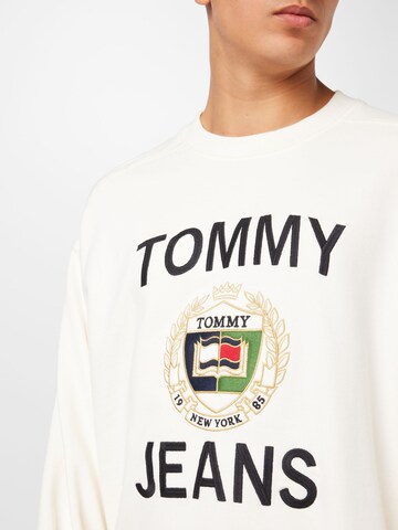 Tommy Jeans Mikina – bílá