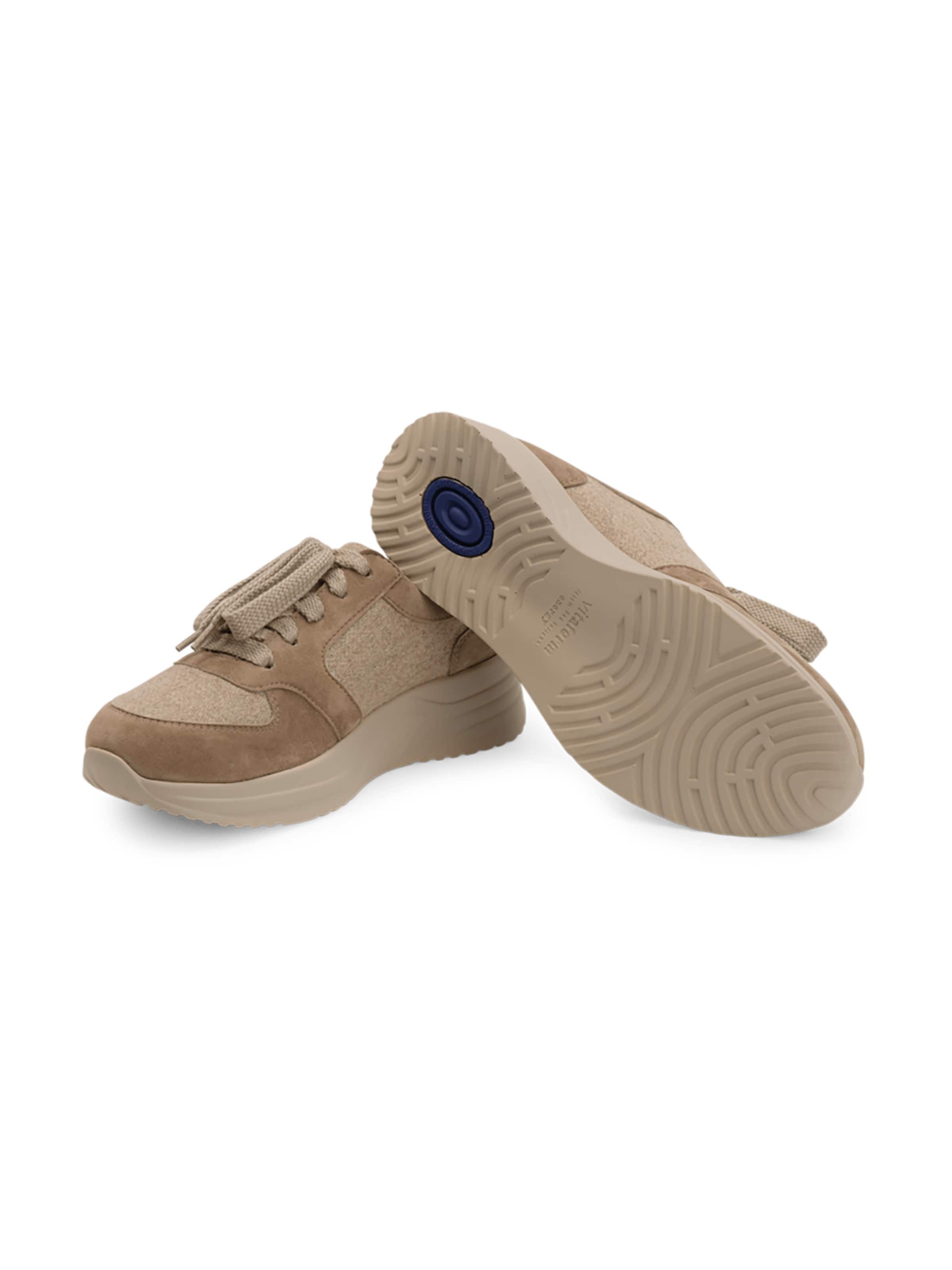 Sneaker bassa di VITAFORM in beige