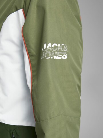 JACK & JONES Overgangsjakke 'JCOCarson' i grøn