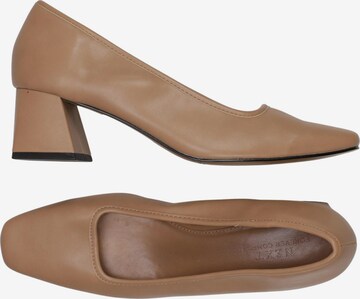 Next Pumps 42 in Beige: Vorderseite