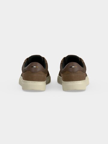 BOSS Sneaker 'Kieran' in Braun
