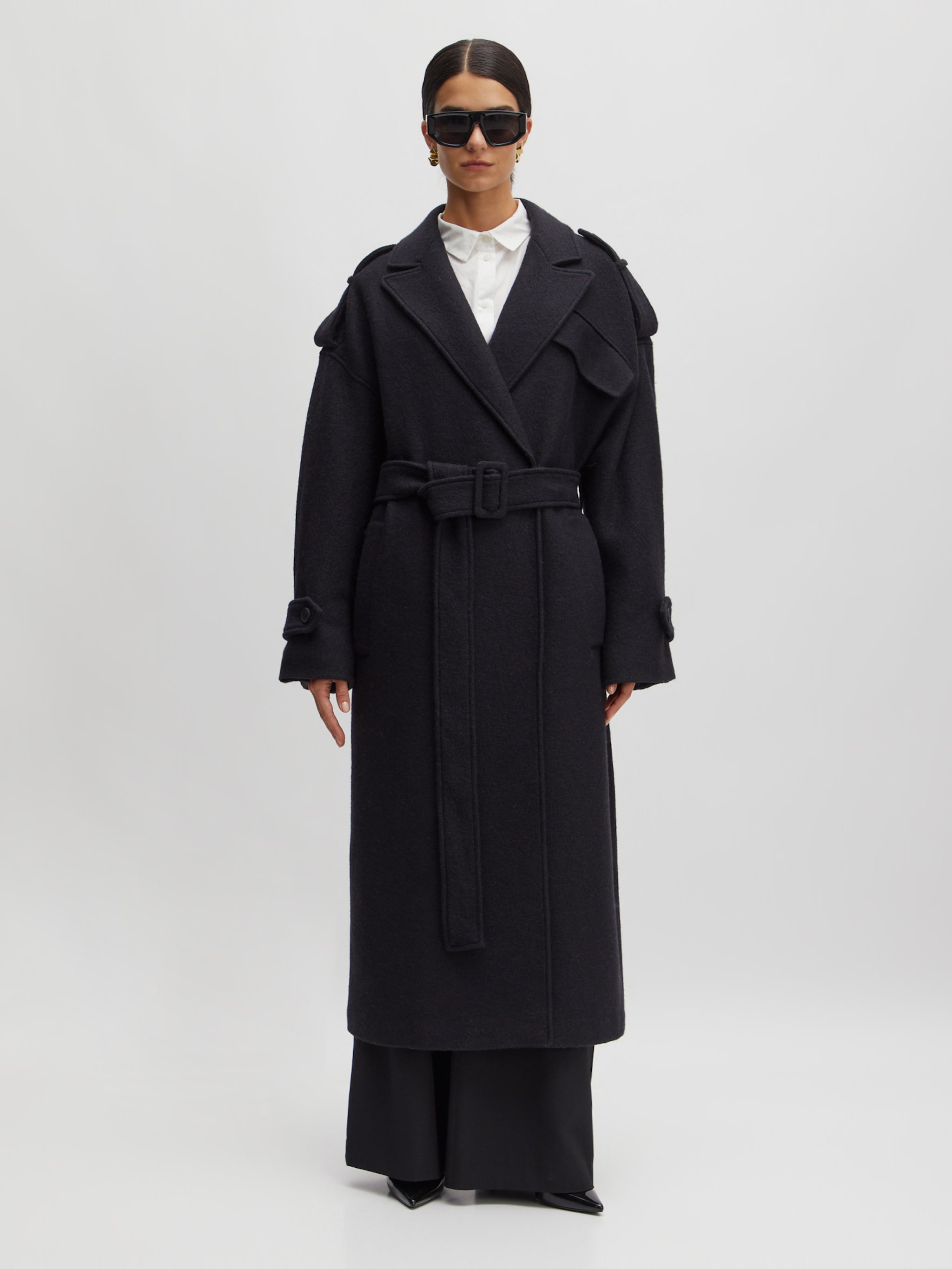 EDITED Produits Manteau mi-saison 'Eilika' noir