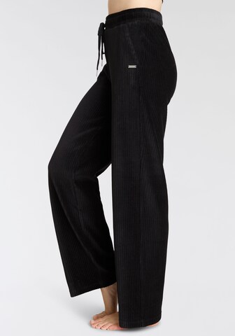 VIVANCE Loosefit Hose in Schwarz