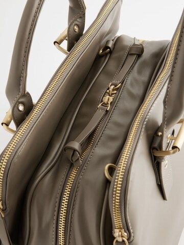 Next Handtasche in Braun