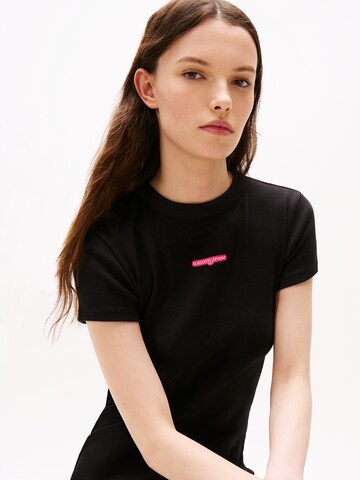 Tommy Jeans Kleid in Schwarz