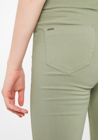 Skinny Pantalon 'KEIRA' b.young en vert