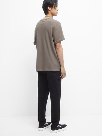 Coupe slim Pantalon cargo Pull&Bear en noir