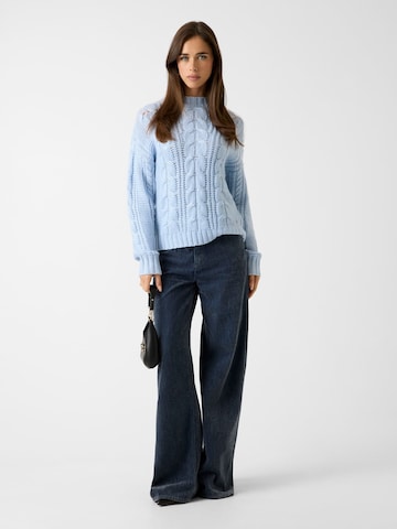 GUESS Sweater in Blue