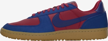 Nike Sportswear Низкие кроссовки 'FIELD GENERAL' в Красный: спереди