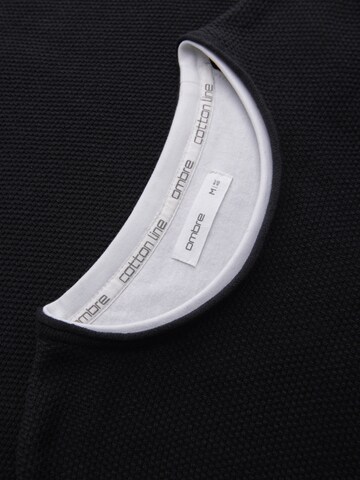 Pullover di Ombre in nero