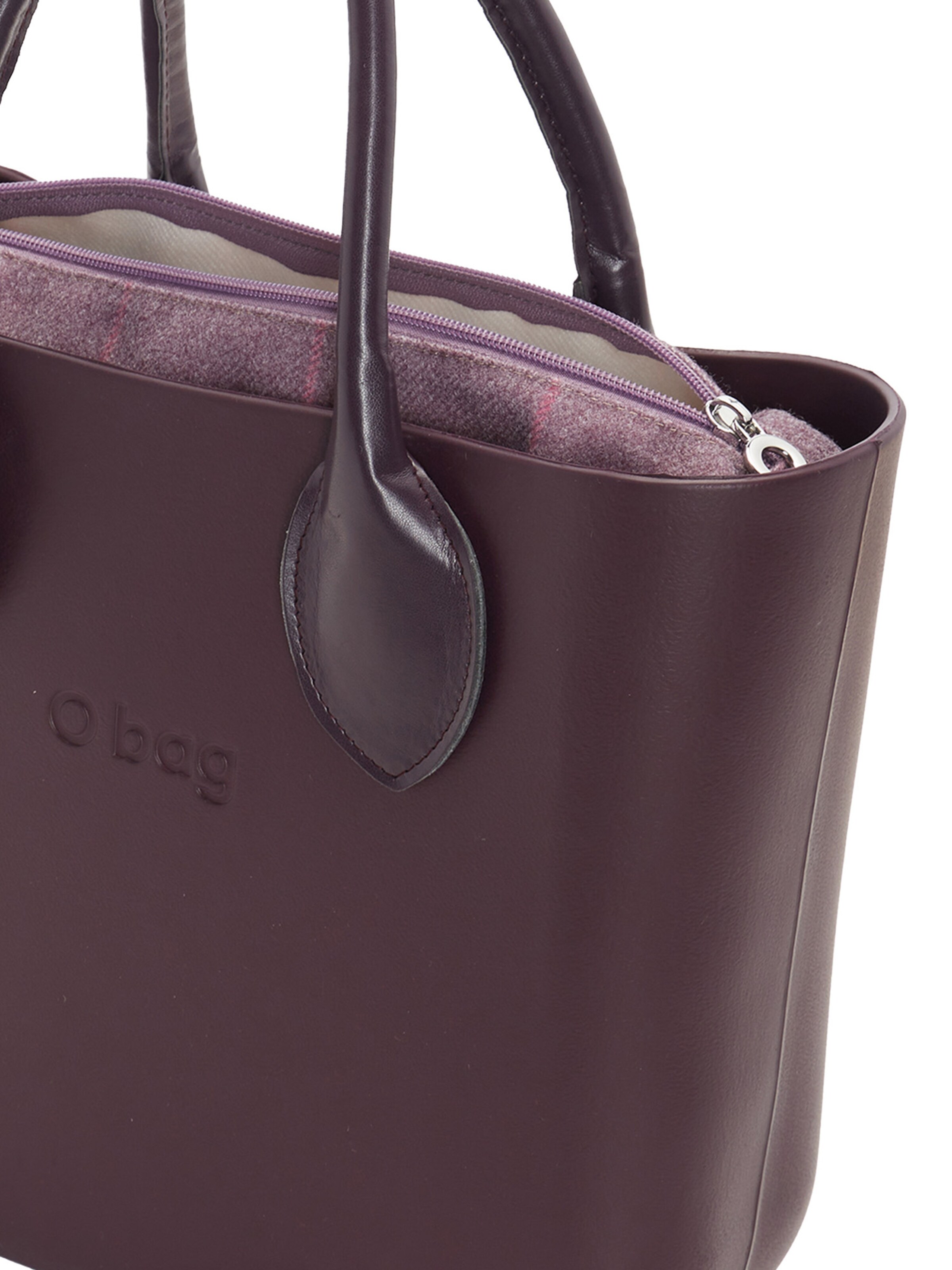 O bag Handbag in Red