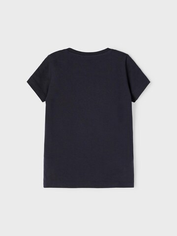 NAME IT - Camiseta 'Brigatta' en azul