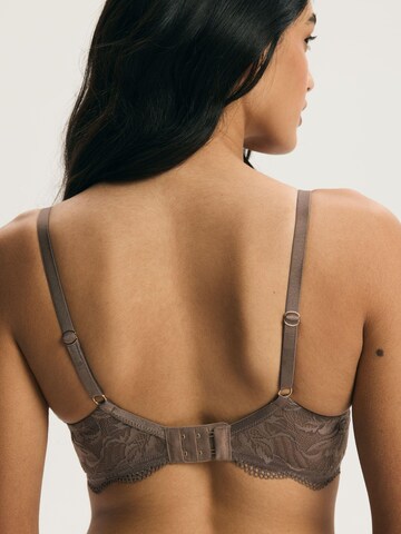 Classico Reggiseno 'Soft-BH Vivian, transparentes Mesh - bequem & feminin, feminine Wäsche, Damen' di ESOTIQ in beige