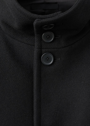MANGO MAN Between-Seasons Coat 'Funnel' in Black