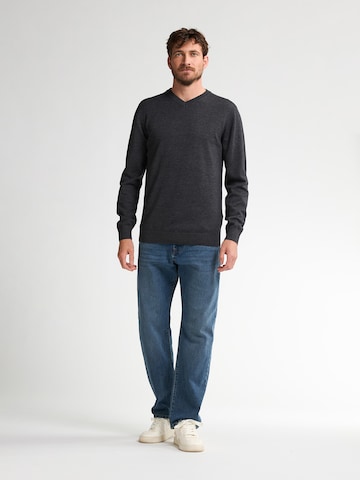 Pullover di Petrol Industries in grigio