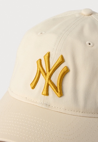 NEW ERA - Boné 'LEAGUE ESSENTIAL 9TWENTY NEYYAN' em bege: frente