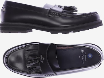 Ben Sherman Flats & Loafers in 43 in Black: front