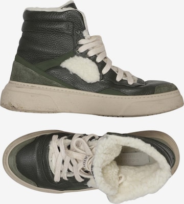 Dorothee Schumacher Sneaker 38 in Grün: Vorderseite