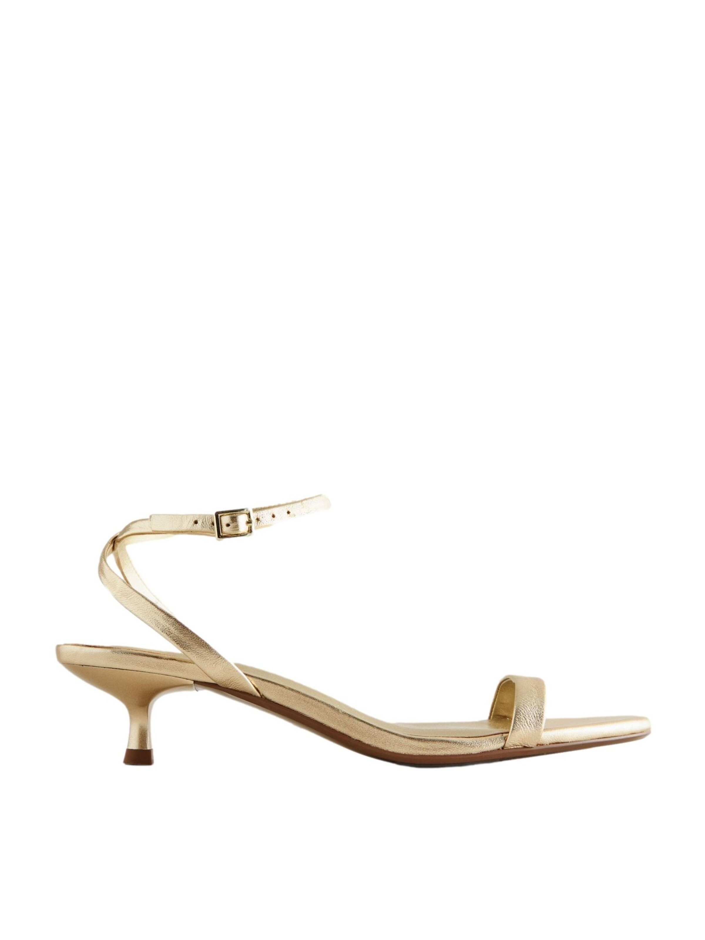 Next Сандали в злато