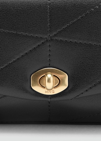 Borsa a tracolla 'KIRA' di MANGO in nero