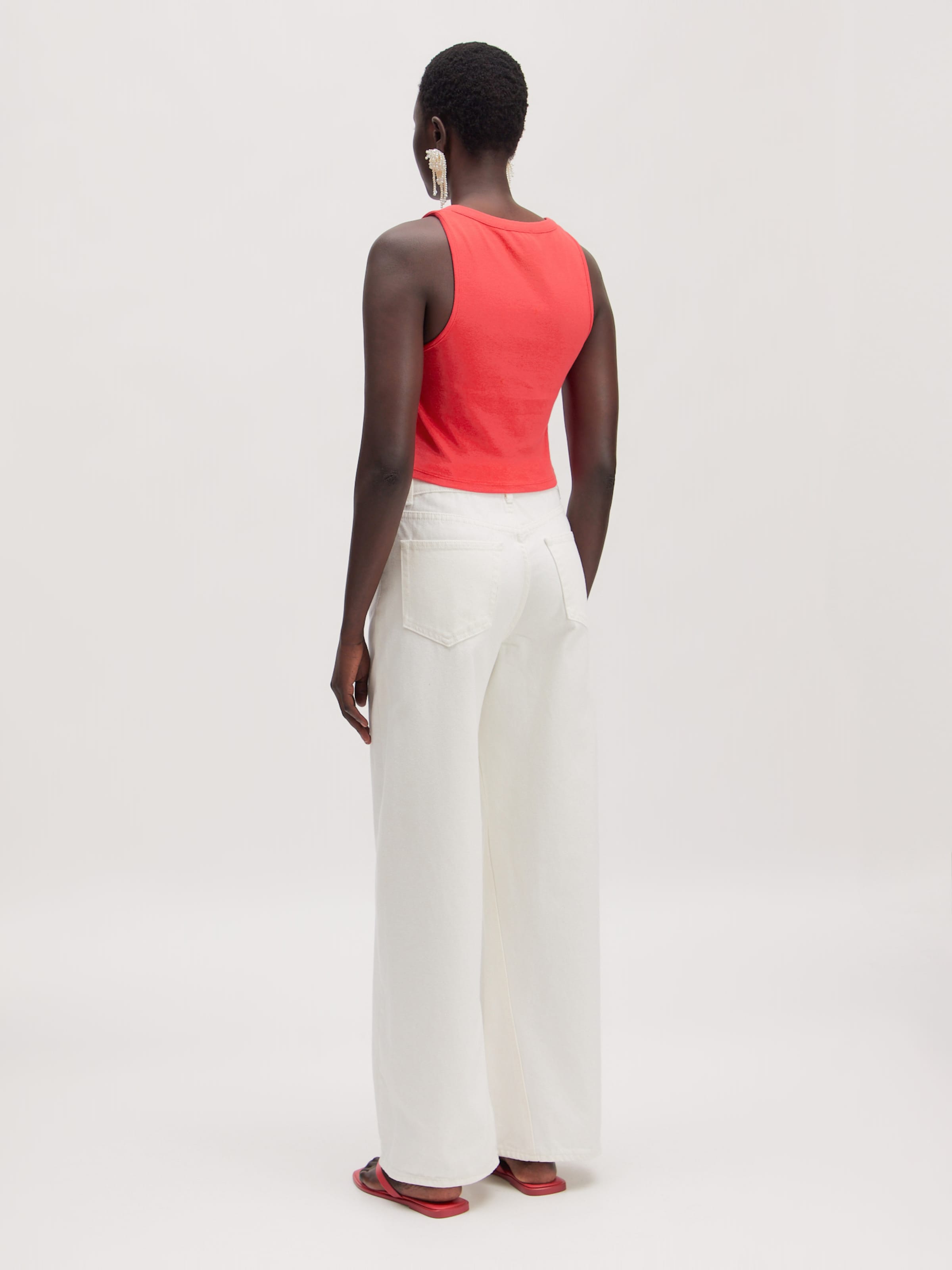 Top 'Naika'