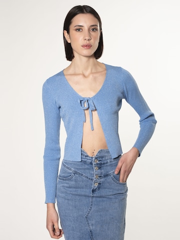 Giacchetta di Influencer in blu: frontale