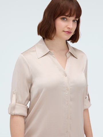 Abito camicia di Fiorella Rubino in beige