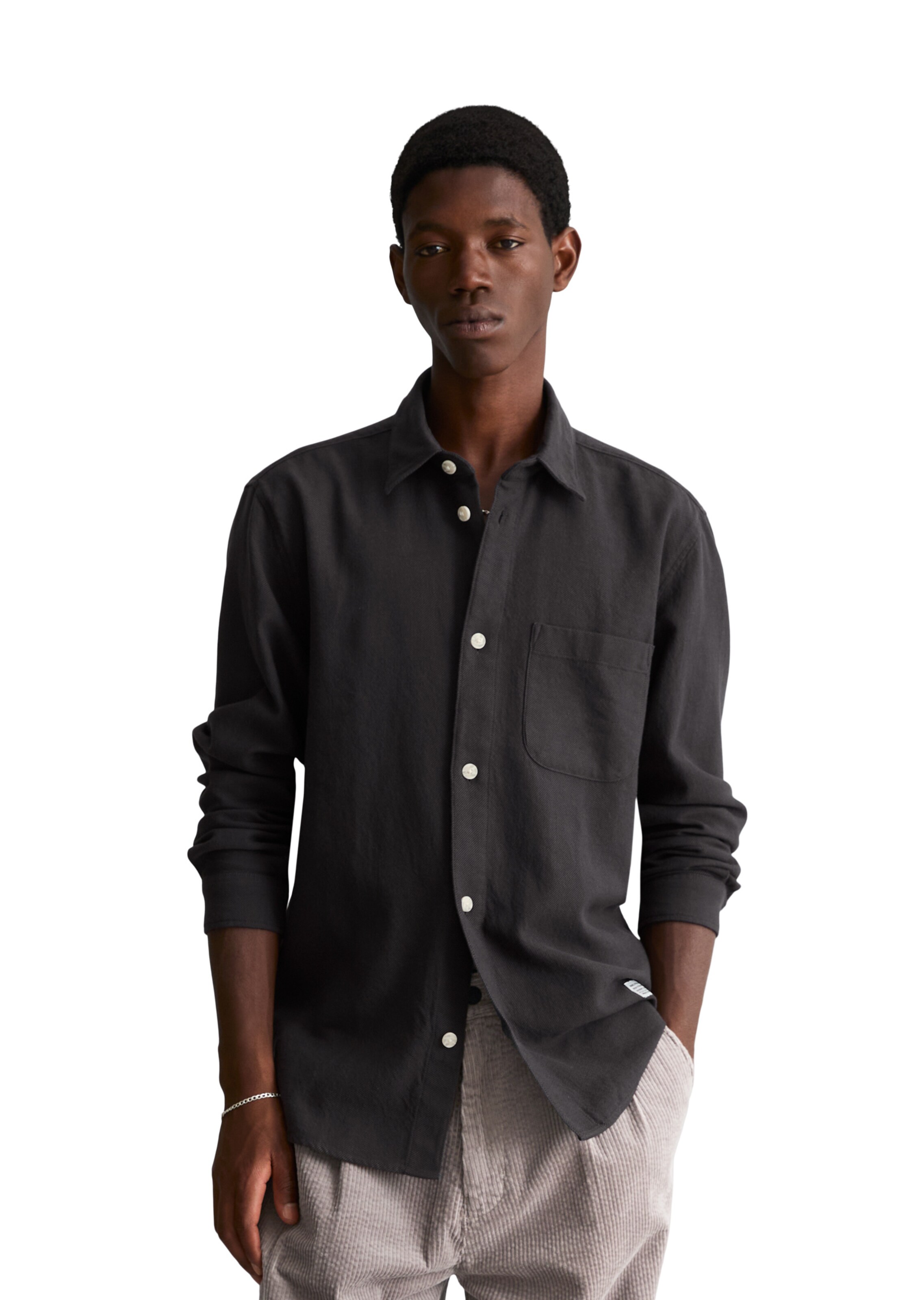 Marc O'Polo DENIM Regular fit Button Up Shirt in Black: front