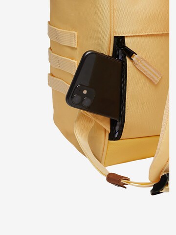 Cabaia Backpack 'Adventurer' in Yellow