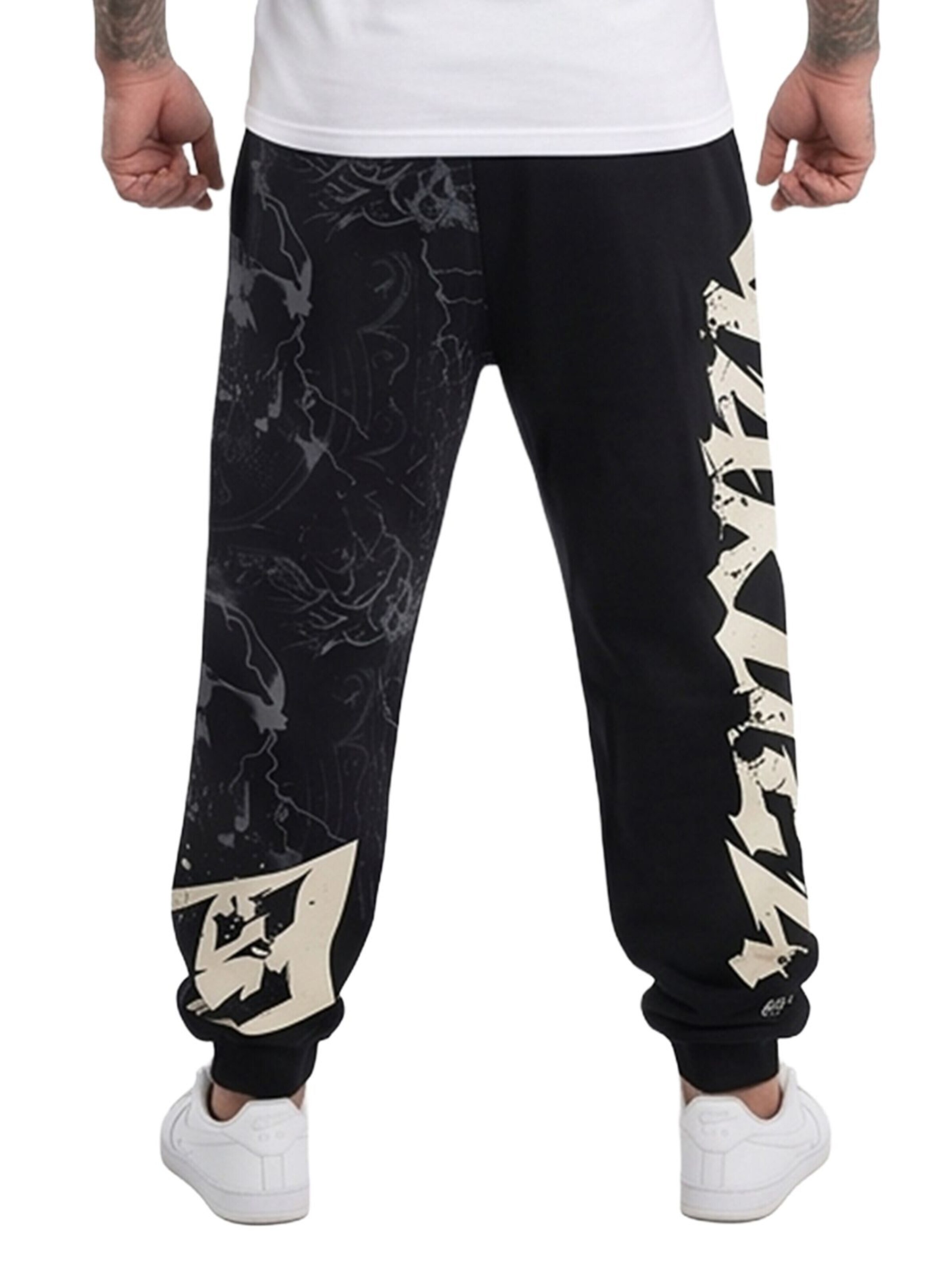 Yakuza Regular Workout Pants 'Liquid' in Black