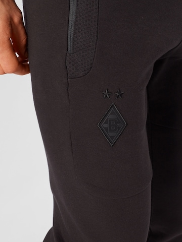 PUMA Slimfit Sportovní kalhoty – černá