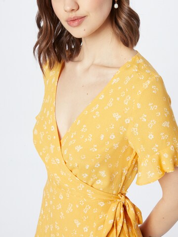 Robe d’été 'Jasmina' ABOUT YOU en jaune