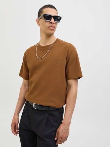 JACK & JONES Koszulka 'JJEAUSTIN' w kolorze brązowy
